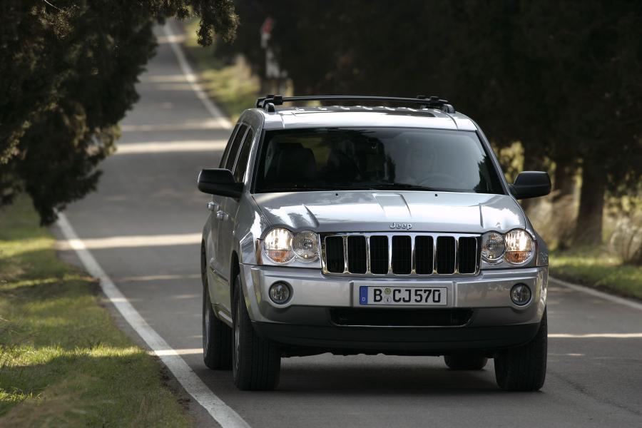  Jeep Grand Cherokee 2005 года  (фото 77 из 133)